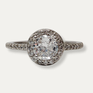 Anillos. Anillo de plata. Anillos de plata. Anillos para mujer. Anillos mujer. Anillos 2024. Anillos aniversario. Bvlgari. Anillo pandora. Anillos Tiffany. Regalos para mujer. Anillos mujer plata. Anillo joyería. Regalos para amiga, regalo para novia. Plata esterlina. Plata ley 925. Plata pura. Plata 925. Anillo de compromiso. Anillo de aniversario. Anillo de plata con piedra zirconia mediana. Zirconia.