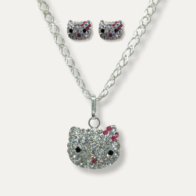 Collares. Collares de plata. Collares plata. Collares para mujer. Collar con dije. Collares moda 2024. Collares 2024. Collar para vestido. Collar con vestido. Zirconia. Regalo para mi novia. Collares de graduación. Collares para graduación. Collar para XV años. Aretes de plata. Aretes plata. Aretes para mujer. Aretes. Aretes de moda 2024. Aretes para fiesta de noche. Aretes de zirconia. Plata esterlina. Plata ley 925. Plata pura. Plata 925. Collar de plata y aretes de Kitty. Hello Kitty.