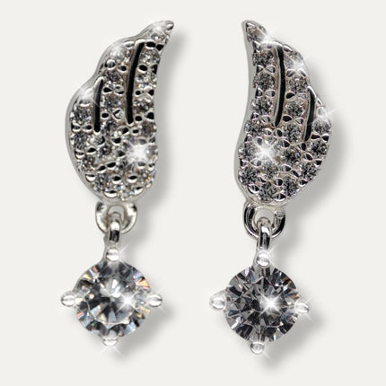 Aretes de plata. Aretes plata. Aretes para mujer. Aretes. Aretes de moda 2024. Aretes pandora. Aretes Tous. Zirconia. Aretes para fiesta de noche. Aretes ferragamo. Aretes louis vuitton. Zirconia. Aretes de zirconia. Aretes de plata alas de ángel. Plata esterlina. Plata ley 925. Plata pura. Plata 925.