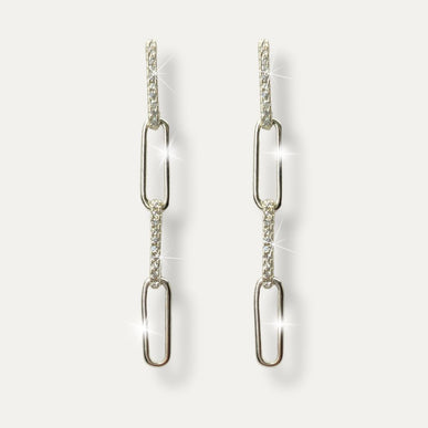 Aretes largos elegantes. Aretes de plata. Aretes largos. Aretes plata. Aretes para mujer. Aretes. Aretes de moda 2024. Aretes pandora. Aretes Tous. Zirconia. Aretes para fiesta de noche. Aretes ferragamo. Aretes louis vuitton. Aretes de plata largos brillositos. Plata esterlina. Plata ley 925. Plata pura. Plata 925.
