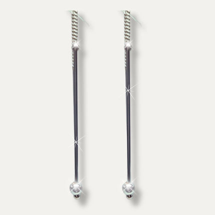 Aretes largos elegantes. Aretes de plata. Aretes largos. Aretes plata. Aretes para mujer. Aretes. Aretes de moda 2024. Aretes pandora. Aretes Tous. Zirconia. Aretes para fiesta de noche. Aretes ferragamo. Aretes louis vuitton. Aretes de plata largos varitas mágicas. Plata esterlina. Plata ley 925. Plata pura. Plata 925.