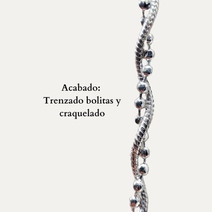 Cadena. Cadena de plata. Cadena para mujer. Cadena de moda. Cadenas 2025. Cadenas de plata para mujer. Cadena 2025. Cadena collar. Collar tiffany. Tous. Cadena joyería. Cadena de plata trenzada con tres puntos. Plata esterlina. Plata ley 925. Plata pura. Plata 925.