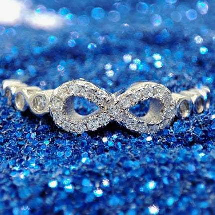 Anillos. Anillo de plata. Anillos de plata. Anillos para mujer. Anillos mujer. Anillos 2024. Anillos aniversario. Bvlgari. Anillo pandora. Anillos Tiffany. Regalos para mujer. Anillos mujer plata. Anillo joyería. Regalos para amiga, regalo para novia. Plata esterlina. Plata ley 925. Plata pura. Plata 925. Anillo de plata infinito. Infinito. Infinitos.