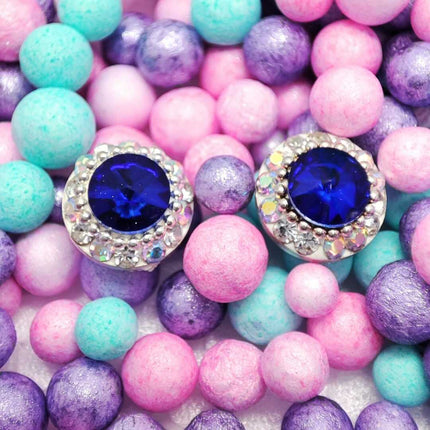 Aretes de plata. Aretes plata. Aretes para mujer. Aretes. Aretes de moda 2024. Aretes pandora. Aretes Tous. Zirconia. Aretes para fiesta de noche. Aretes ferragamo. Aretes louis vuitton. Aretes de plata circular con piedra zirconia. Zirconia. Perlitas. Perlas. Aretes de zirconia. Aretes de plata con perlitas. Plata esterlina. Plata ley 925. Plata pura. Plata 925.