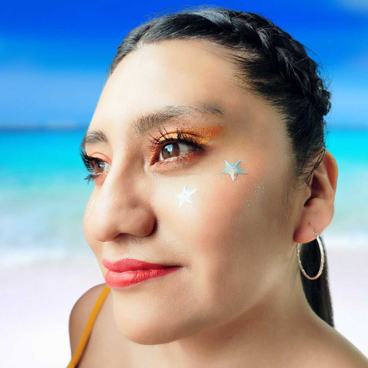 Aretes largos elegantes. Aretes arracadas mujer. Arracadas. Arracadas gruesas. Arracadas de moda 2024. Arracadas de plata. Arracadas de plata para mujer. Aretes de plata. Arracada de plata torcida abrillantado. Aretes de argolla. Pendiente de aro. Plata esterlina. Plata ley 925. Plata pura. Plata 925.