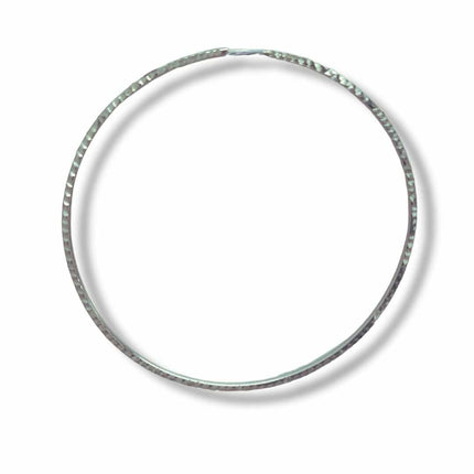 Aretes largos elegantes. Aretes arracadas mujer. Arracadas. Arracadas gruesas. Arracadas de moda 2024. Arracadas de plata. Arracadas de plata para mujer. Aretes de plata. Arracada de plata tipo cuadritos. Aretes de argolla. Pendiente de aro. Plata esterlina. Plata ley 925. Plata pura. Plata 925.