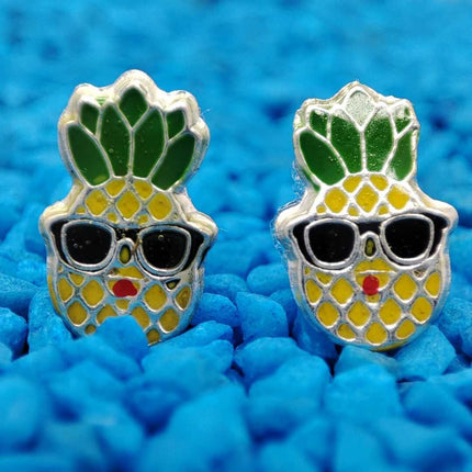 Broqueles de plata. Aretes broquel. Aretes de broquel. Broqueles. Broqueles para bebé. Aretes plata. Aretes para mujer. Aretes. Aretes de moda 2024. Aretes pandora. Aretes Tous. Aretes ferragamo. Aretes louis vuitton. Broqueles de plata de piñas con lentes de sol. Plata esterlina. Plata ley 925. Plata pura. Plata 925.