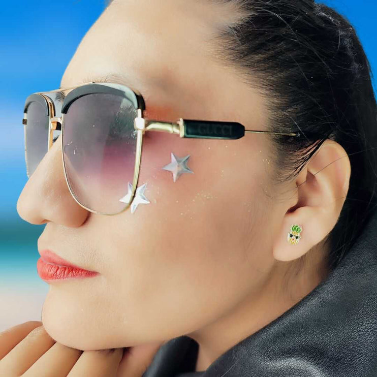Broqueles de plata. Aretes broquel. Aretes de broquel. Broqueles. Broqueles para bebé. Aretes plata. Aretes para mujer. Aretes. Aretes de moda 2024. Aretes pandora. Aretes Tous. Aretes ferragamo. Aretes louis vuitton. Broqueles de plata de piñas con lentes de sol. Plata esterlina. Plata ley 925. Plata pura. Plata 925.