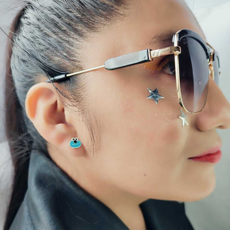 Broqueles de plata. Aretes broquel. Aretes de broquel. Broqueles. Broqueles para bebé. Aretes plata. Aretes para mujer. Aretes. Aretes de moda 2024. Aretes pandora. Aretes Tous. Aretes ferragamo. Aretes louis vuitton. Broqueles de plata come galletas. Come Galletas. Monstruo come galletas. Plata esterlina. Plata ley 925. Plata pura. Plata 925.