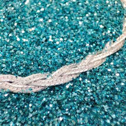Pulsera de plata. Pulsera plata. Pulseras de plata. Pulseras mujer. Pulseras para mujer. Pulsera cartier mujer. Pulsera Tiffany. Pulsera Pandora. Pulsera Tous. Pulsera Shasa. Pulsera joyería. Pulseras moda 2024. Pulsera moda. Pulseras para mi esposa. Plata esterlina. Plata ley 925. Plata pura. Plata 925. Pulsera de plata trenzada plana.